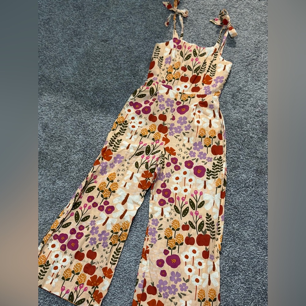 Adorable Girly Princess Highway Size Six Cream Colorful Floral Spring Jumpsuit